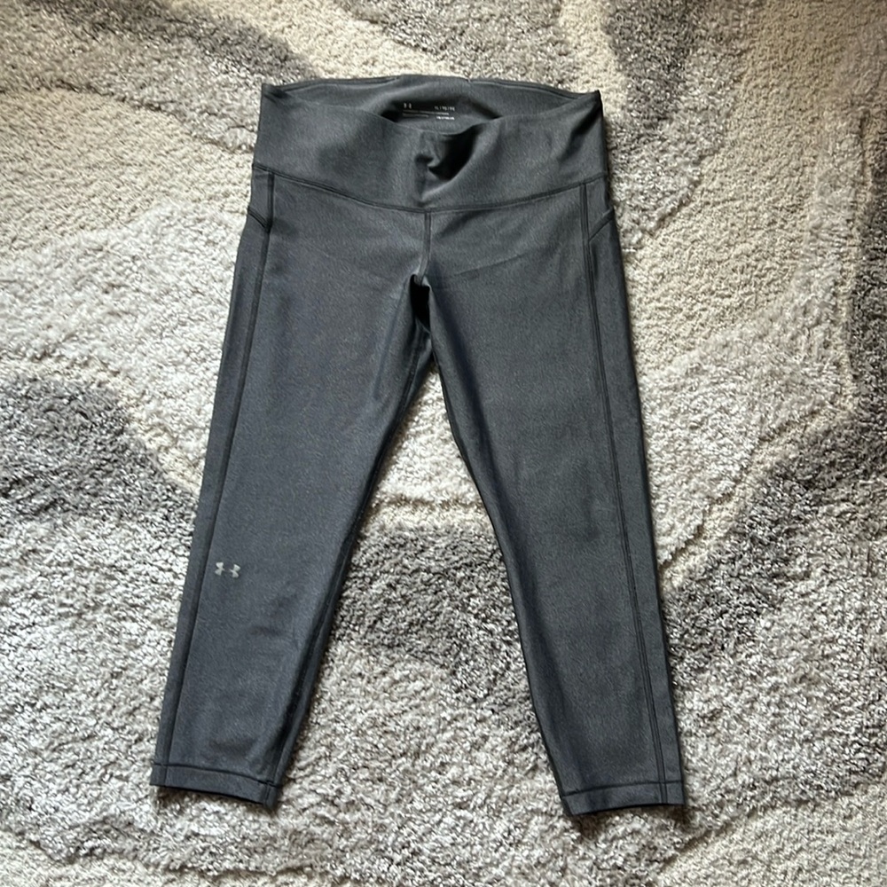 Cropped heatgear compression leggings